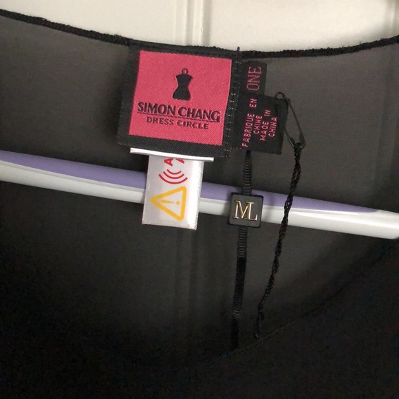 Sheer Black Top with sleeves - Picture 4 of 4